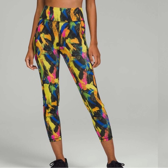 Lululemon Invigorate High-Rise Tight 25" in Undertone Black Multi size 14 - Picture 1 of 10